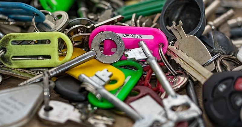 Verrou porte tourne dans le vide : que faire pour la débloquer vite