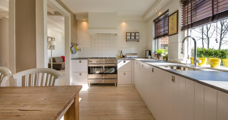 Cuisine avec tomette : le charme authentique qui transforme votre piece