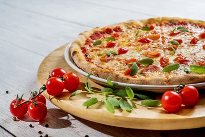 Pizza surgelée au micro onde : le guide ultime pour un résultat parfait en 2026