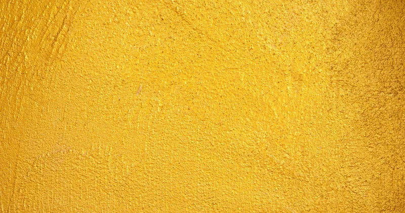 Percer le crépi sans le faire éclater : la technique
