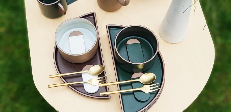 Comment bien choisir sa table gigogne : les critères qui comptent vraiment